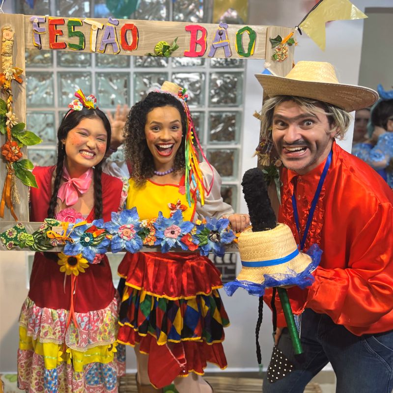 bff festa junina paparazzis CAIPIRA e o trofeu espiga 01